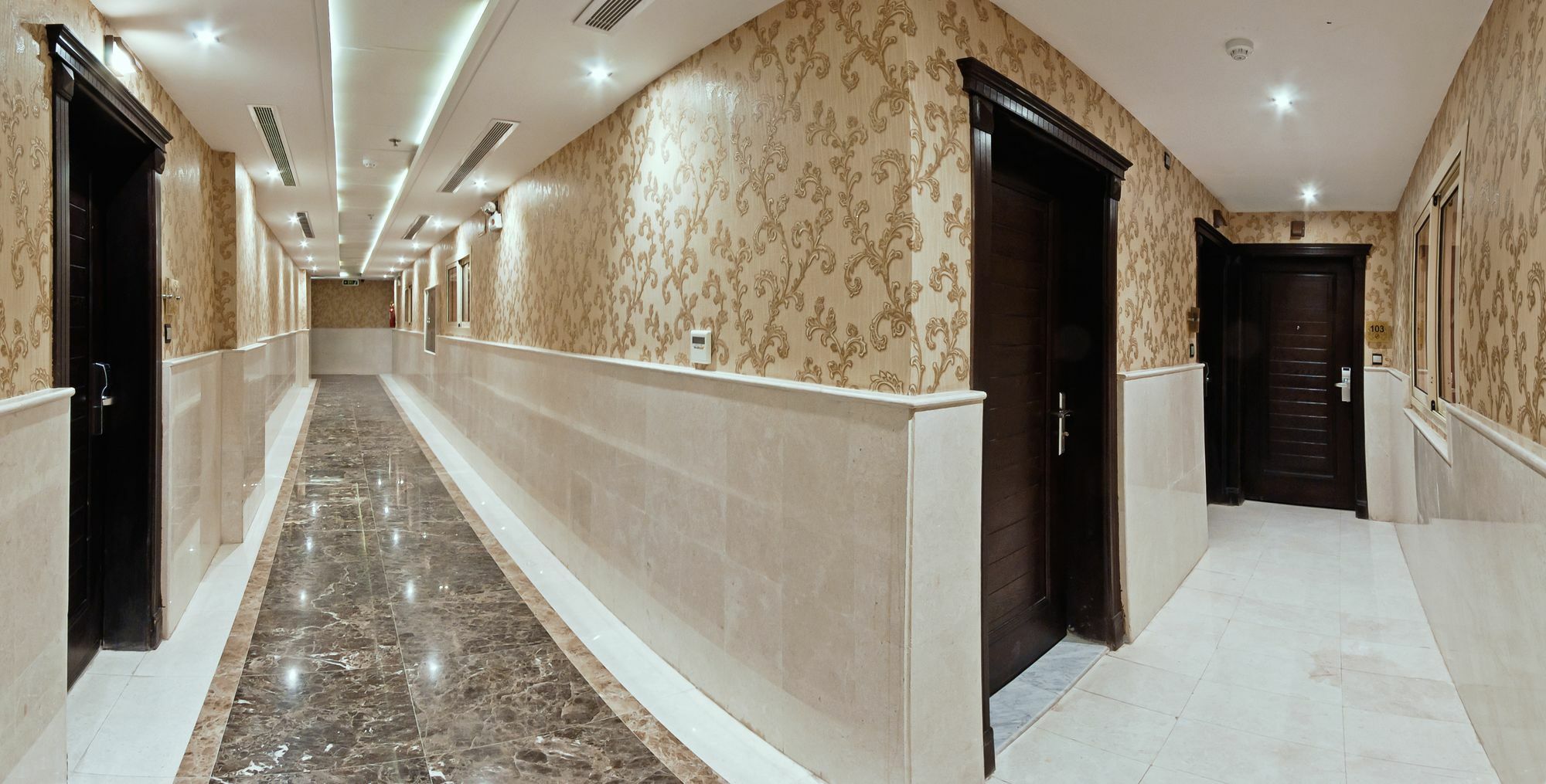 Oasis Rise Hotel Jeddah Exterior photo